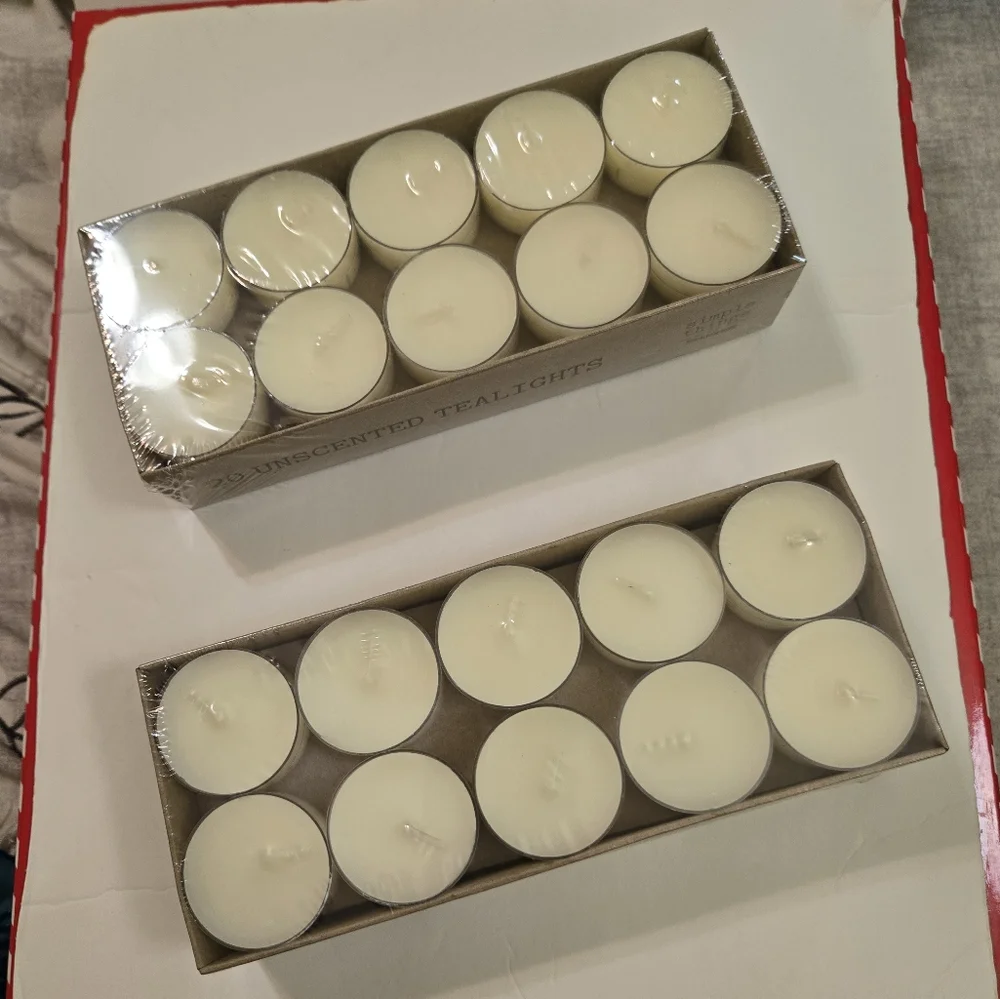 Kirklands Home Unscented Tea Light Candles 2 Boxes Of 20 - Picture 6 of 6